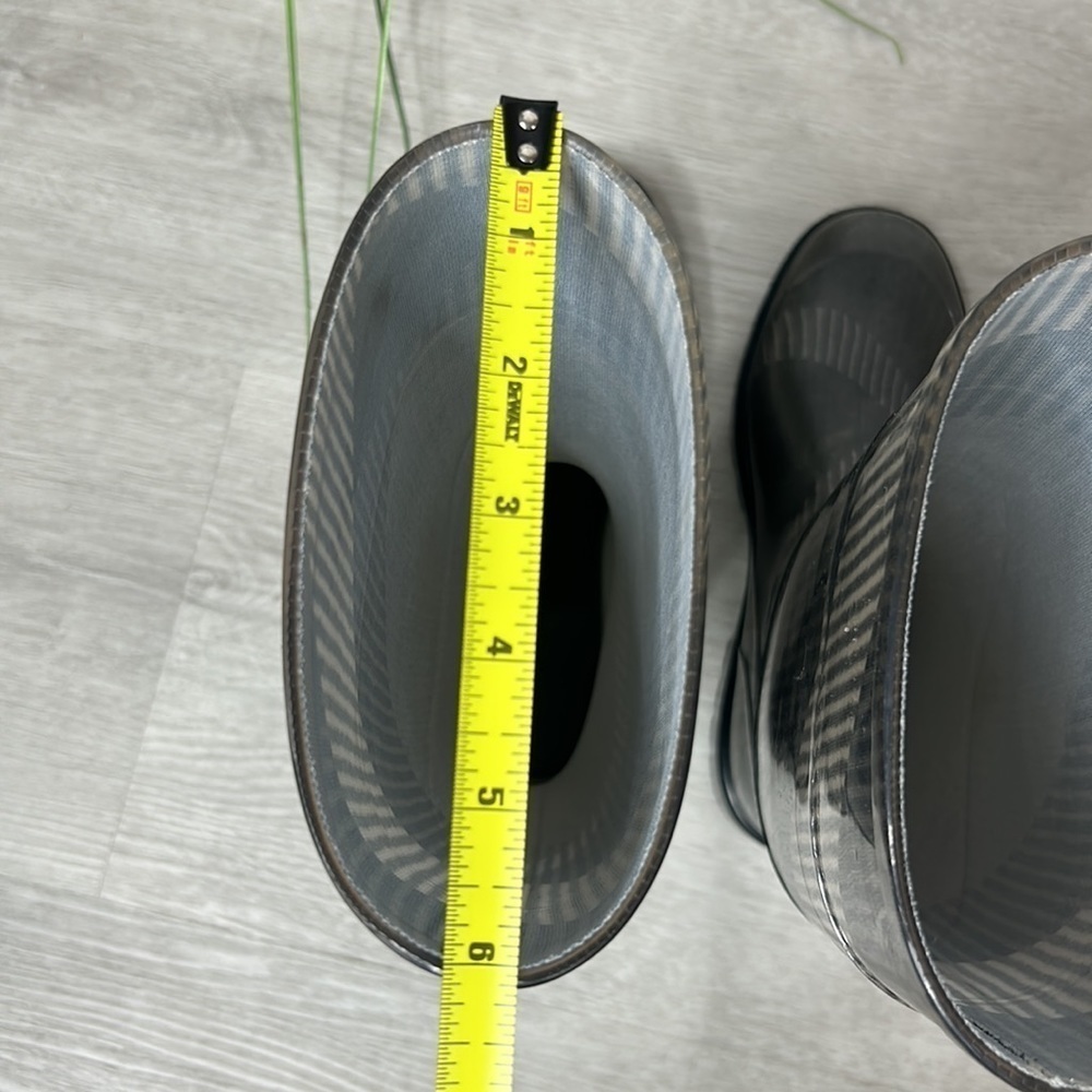 Burberry • plaid check signature rubber winter rain boots - Picture 14 of 16